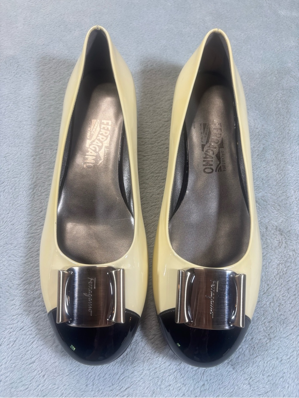Salvatore Ferragamo Colorblock Patent Ballet Flats Cream Black Size 10